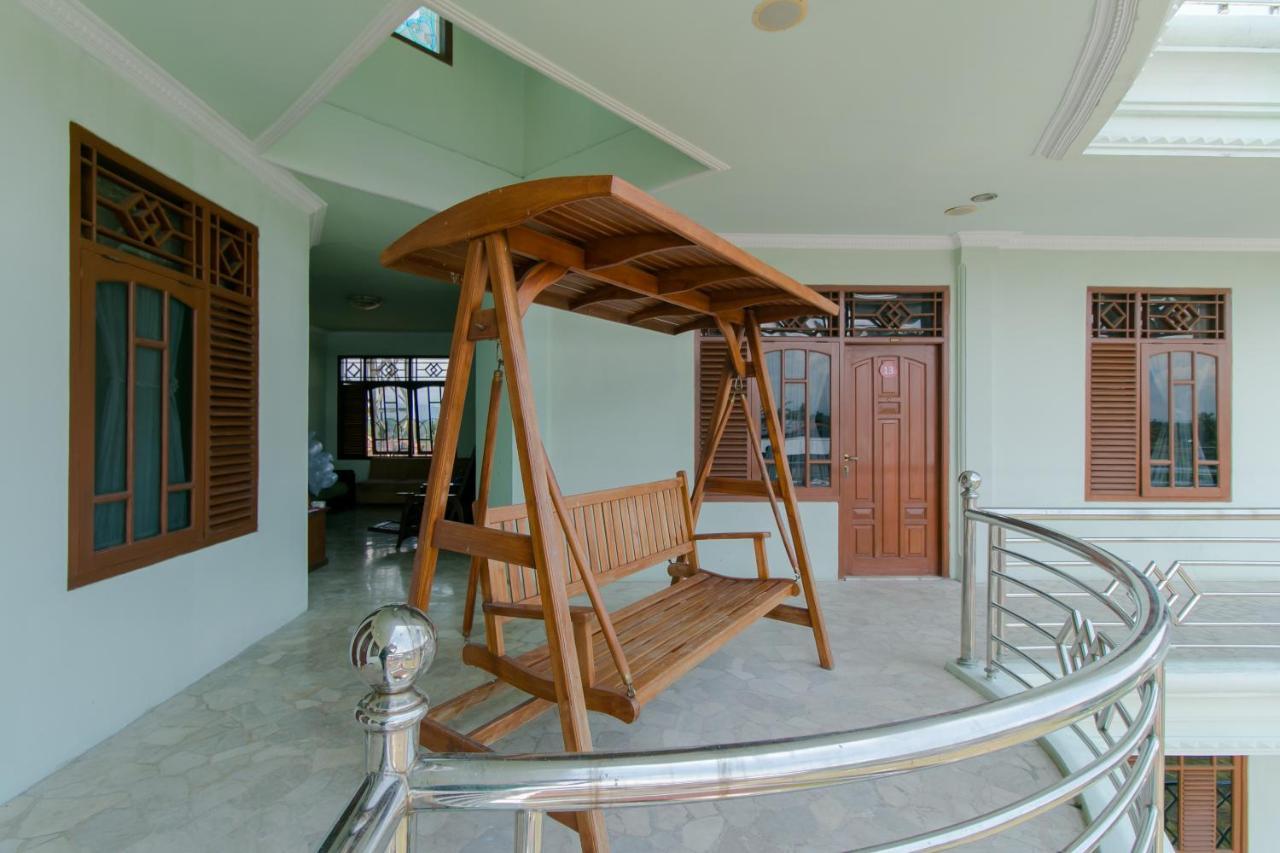 Oyo 2858 Vafa Guesthouse Cianjur Ngoại thất bức ảnh