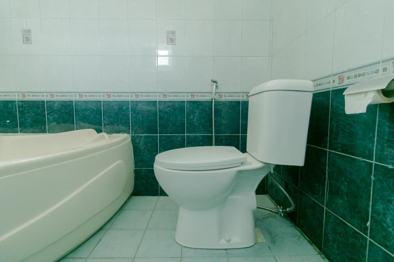 Oyo 2858 Vafa Guesthouse Cianjur Ngoại thất bức ảnh