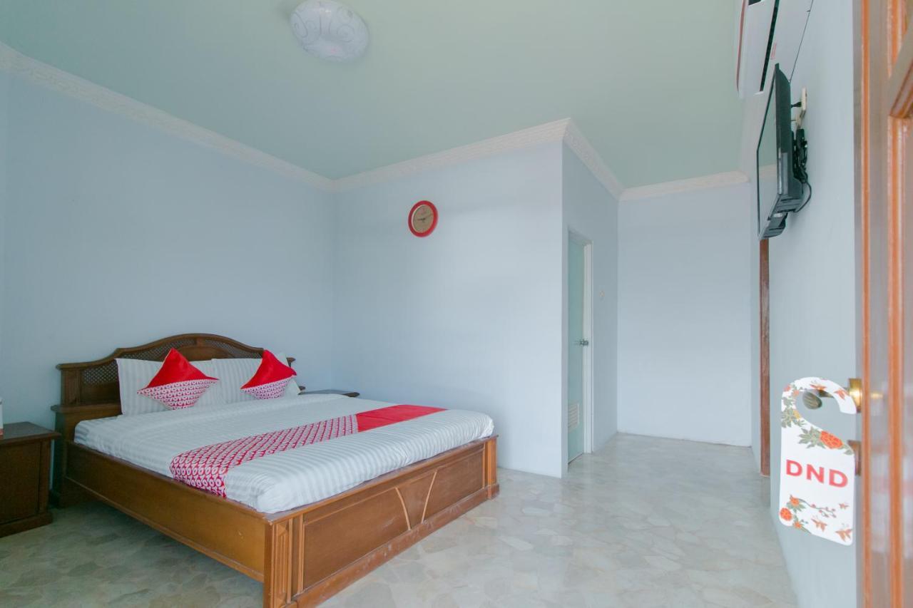 Oyo 2858 Vafa Guesthouse Cianjur Ngoại thất bức ảnh